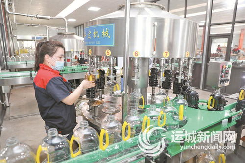 山西萬(wàn)和味業(yè) 匠心釀造，灌裝車間的食醋品質(zhì)密碼